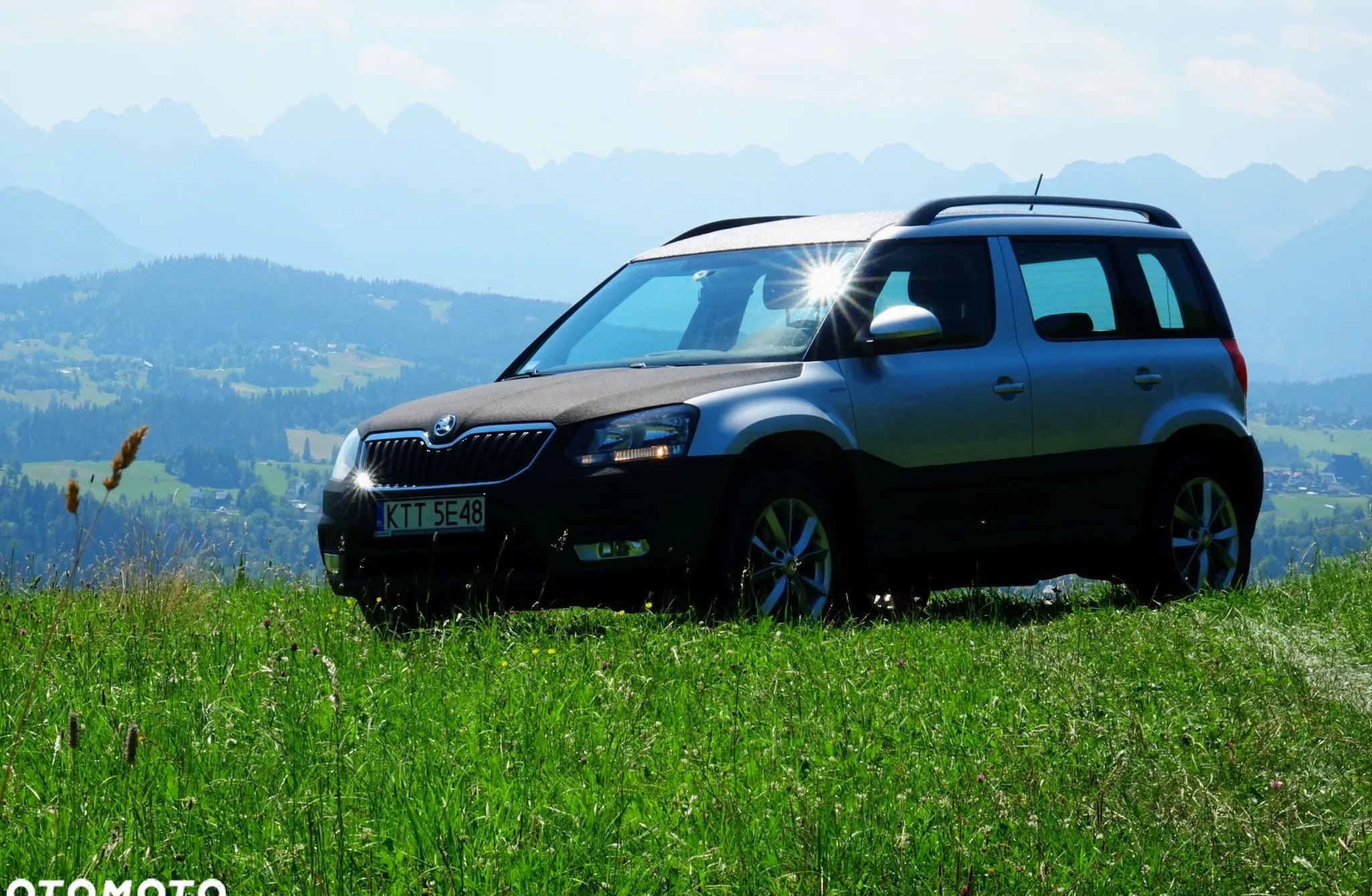 Skoda Yeti cena 39999 przebieg: 145000, rok produkcji 2014 z Ostrołęka małe 46